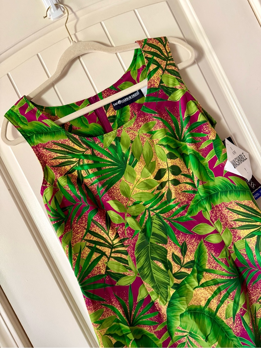 Vintage Sag Harbor Tropical Green Leaf Dress with Fuchsia and Gold Print